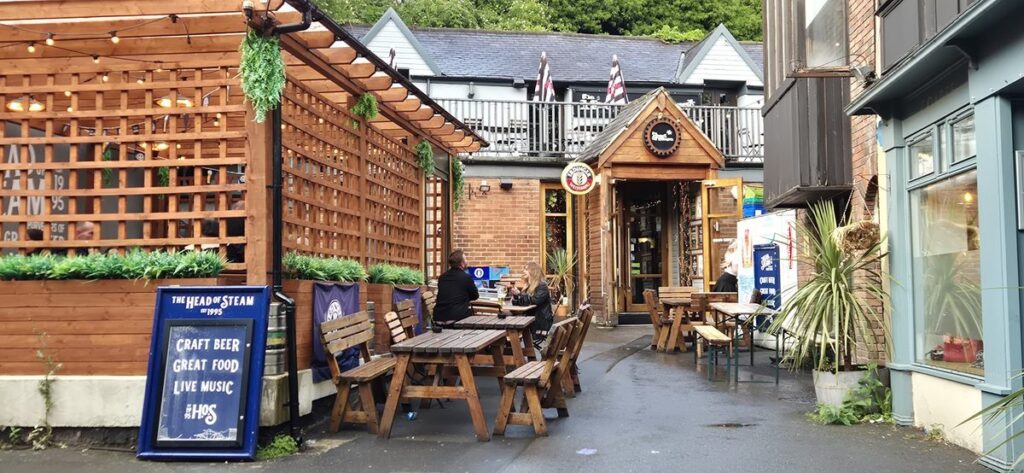 Outdoor tables in the yard at Head of Steam, Reform Place, Durham