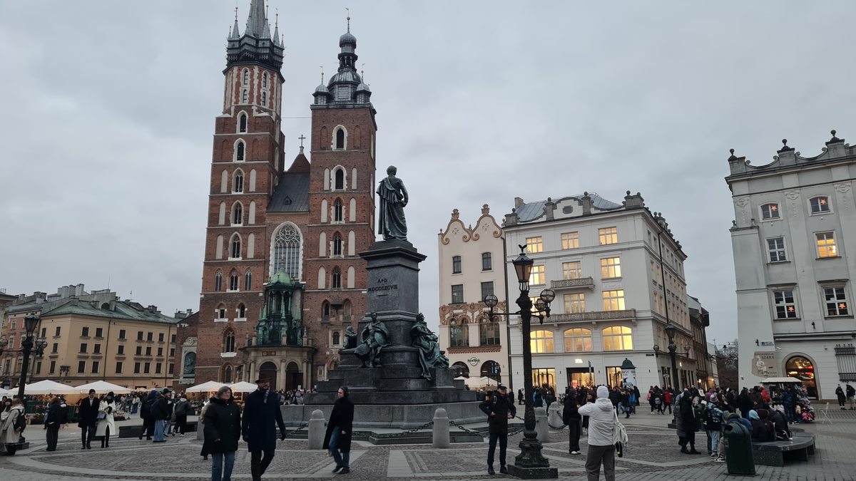 St Mary's Basilica and the Adam Mickiewicz monument on the Main Square, Kraków